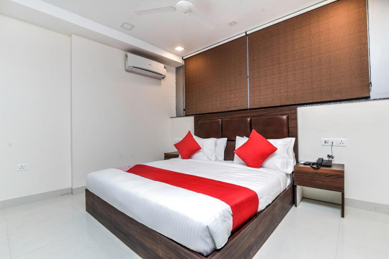 Oyo 23191 Flagship Hotel Raj Madan Ameerpet Hyderabad Eksteriør billede