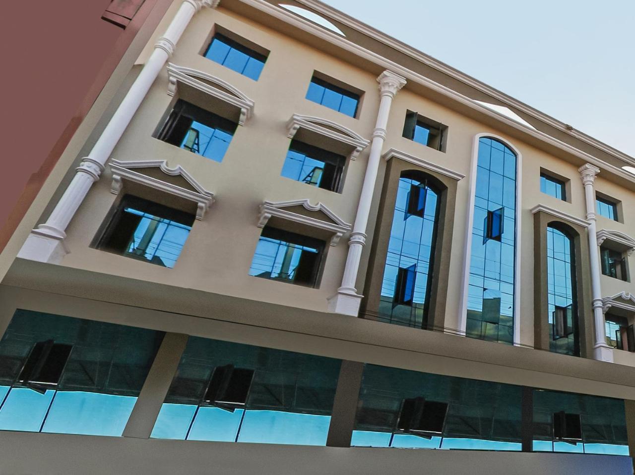 Oyo 23191 Flagship Hotel Raj Madan Ameerpet Hyderabad Eksteriør billede