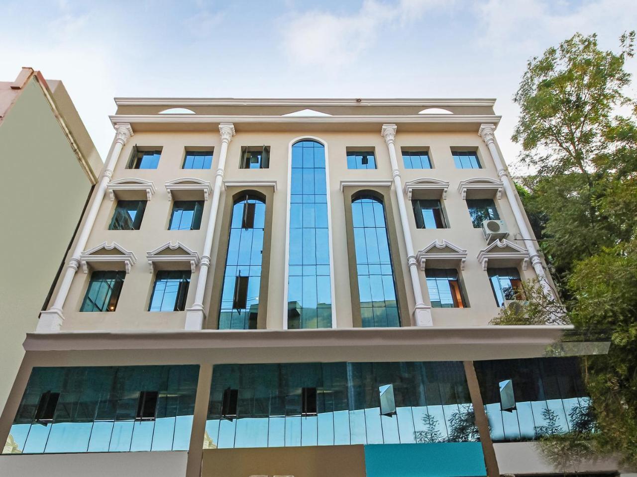 Oyo 23191 Flagship Hotel Raj Madan Ameerpet Hyderabad Eksteriør billede